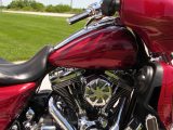 2016 Harley-Davidson CVO Street Glide FLHXSE   - Auto Dealer Ontario