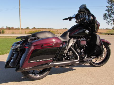 2022 Harley-Davidson Street Glide Special FLHXS   114 - Low 10,000 KM - $8,000 in Gorgeous Options