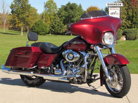 2009 Harley-Davidson Street Glide FLHX   - ONLY 1 Local Owner - 44,000 KM, Gorgeous Pearl