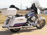 2010 Harley-Davidson Street Glide FLHX   - Auto Dealer Ontario