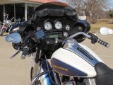 2010 Harley-Davidson Street Glide FLHX   - Auto Dealer Ontario