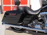 2006 Harley-Davidson Street Glide FLHX   - Auto Dealer Ontario